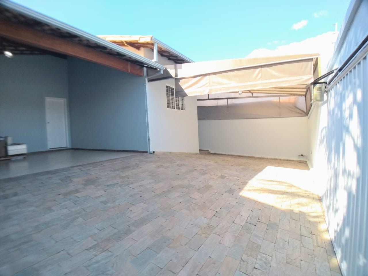 Casa à venda com 3 quartos, 360m² - Foto 22