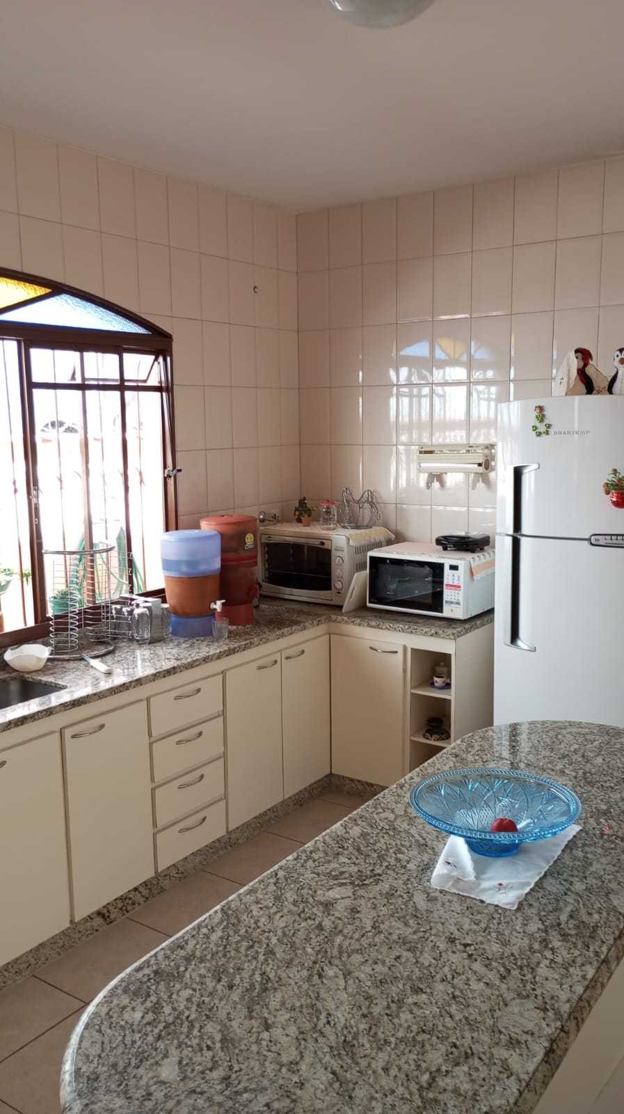 Casa à venda com 4 quartos, 360m² - Foto 20