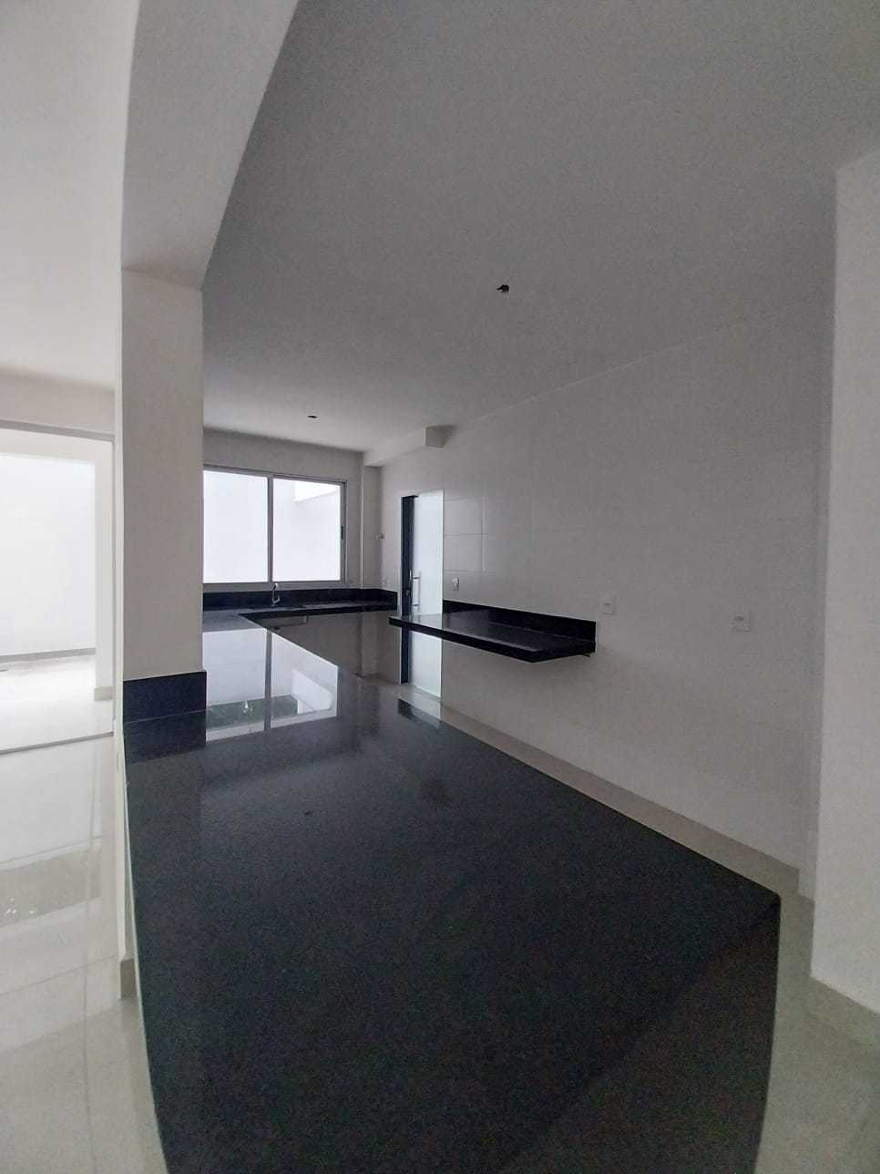 Apartamento à venda com 3 quartos, 150m² - Foto 7