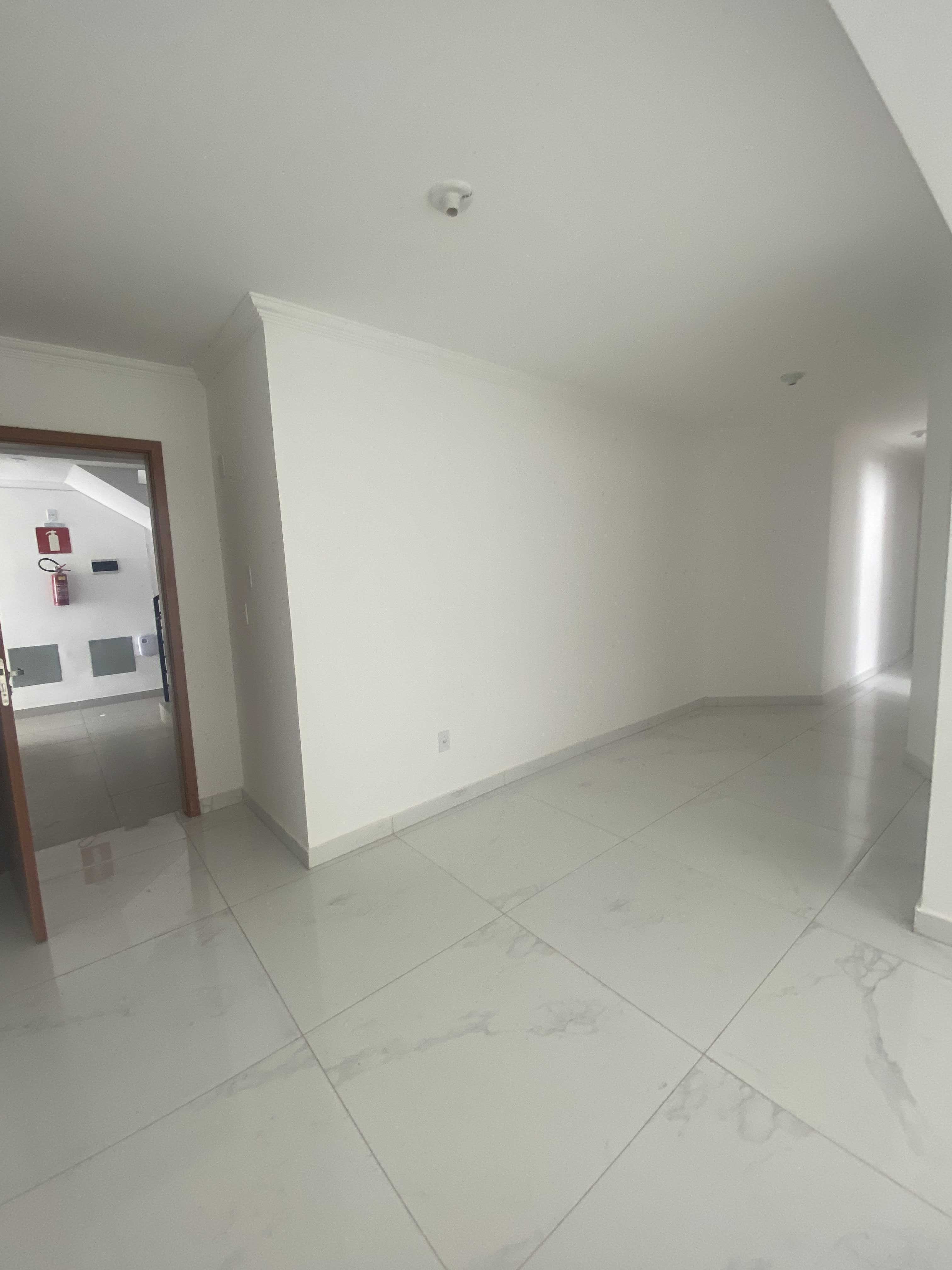 Apartamento à venda com 3 quartos, 67m² - Foto 4