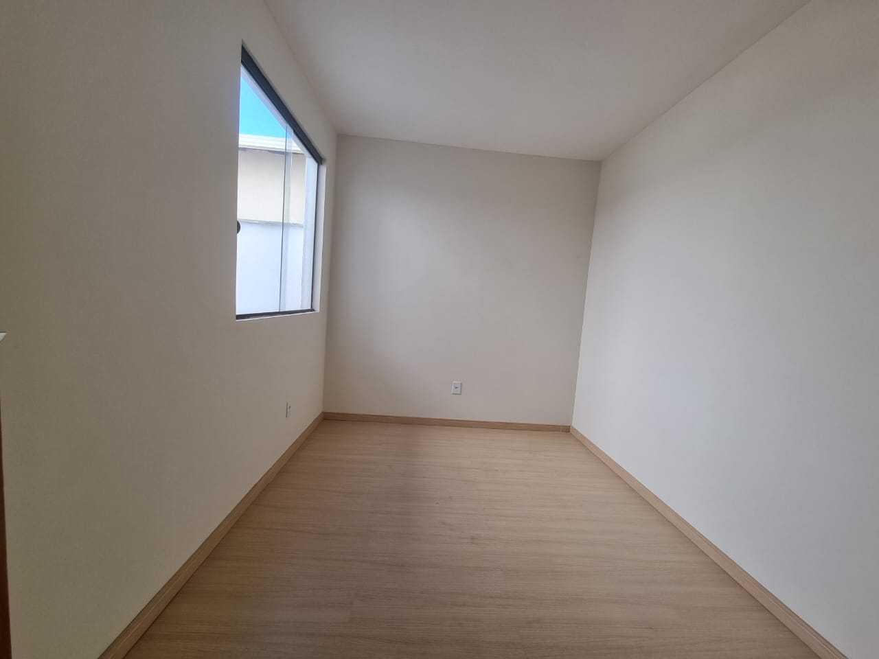 Casa à venda com 3 quartos, 60m² - Foto 25