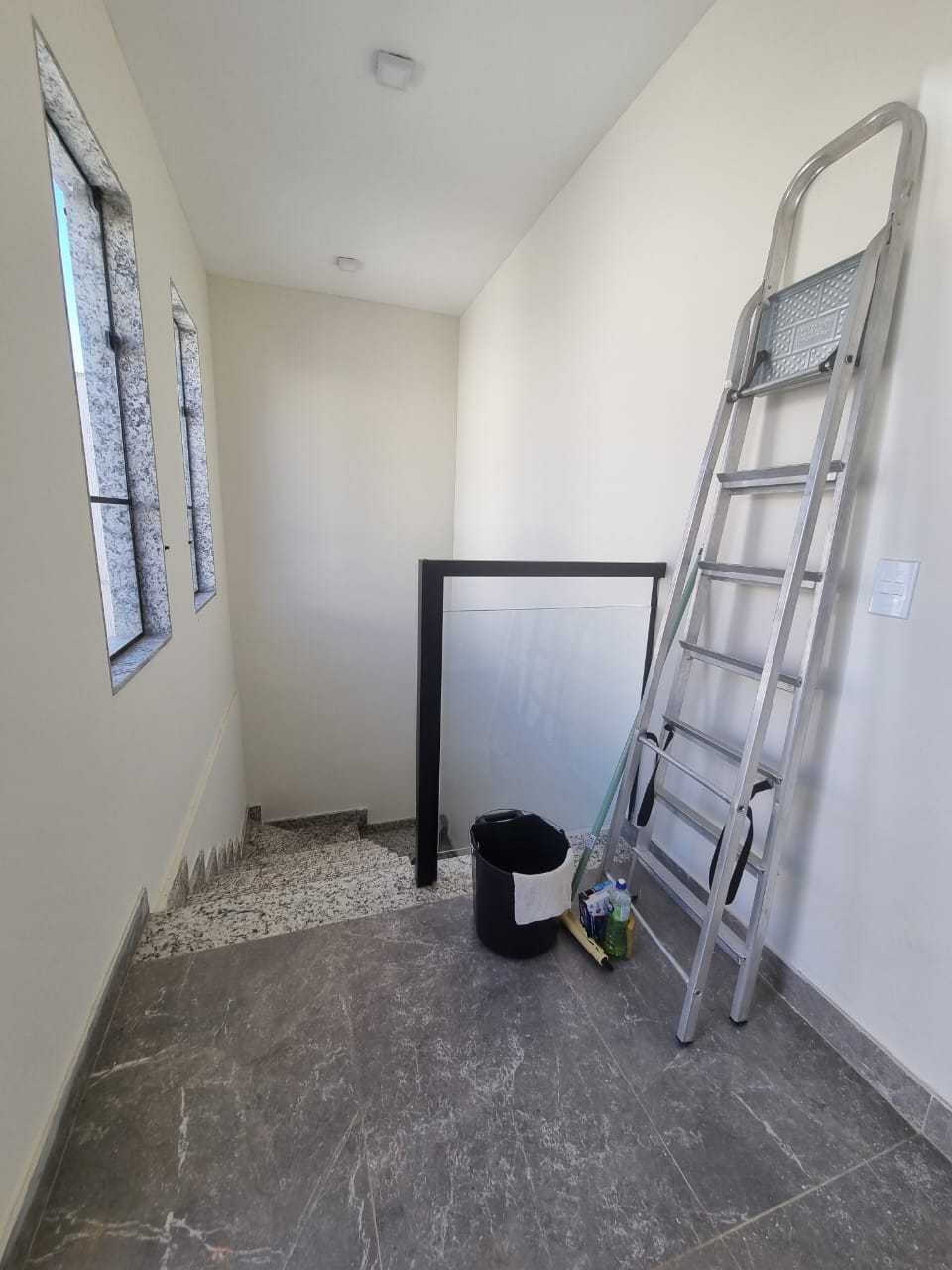 Casa à venda com 3 quartos, 60m² - Foto 16