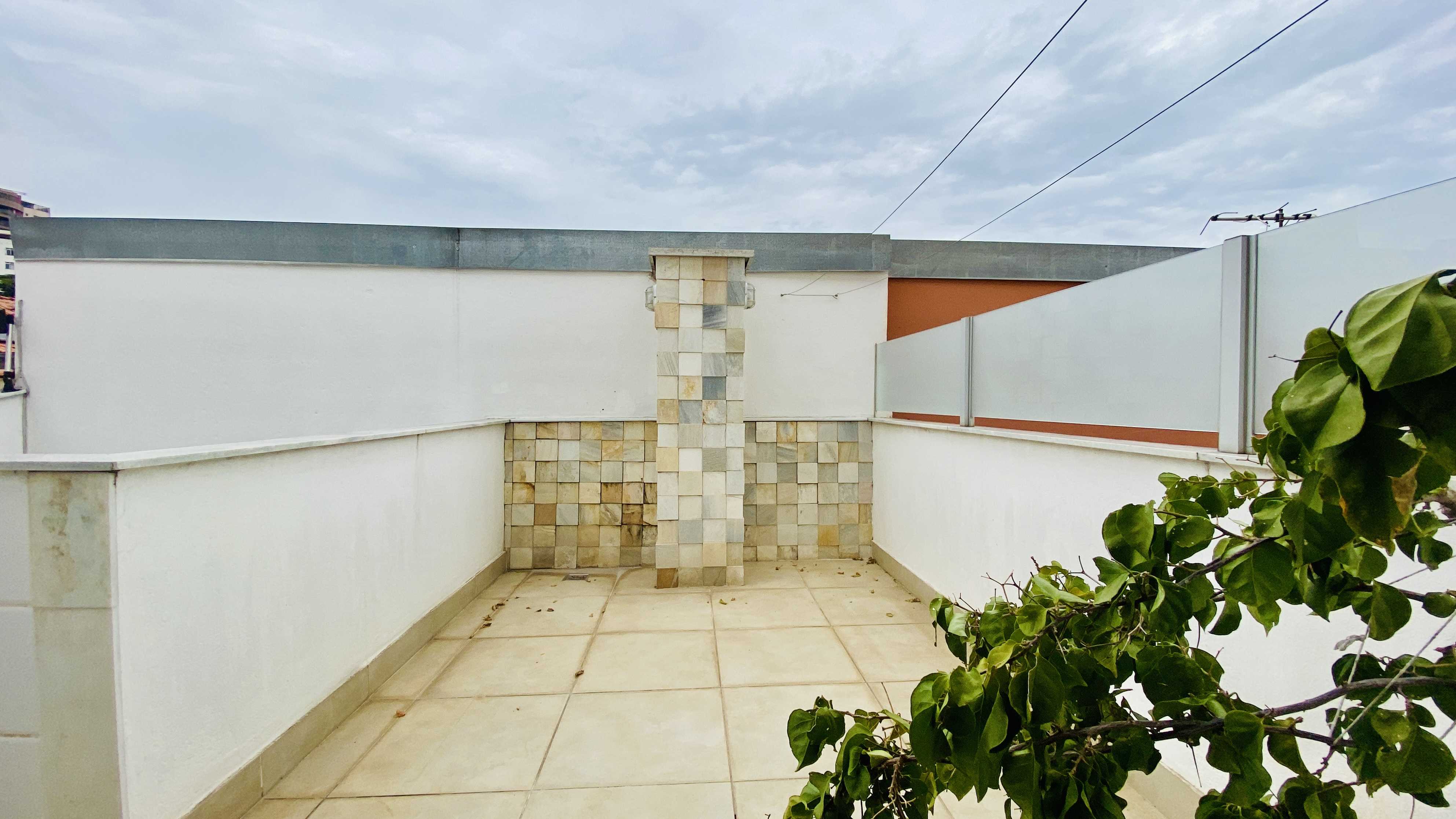 Casa à venda com 4 quartos, 280m² - Foto 5