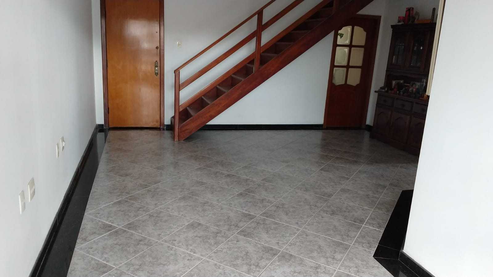 Cobertura à venda com 3 quartos, 270m² - Foto 2