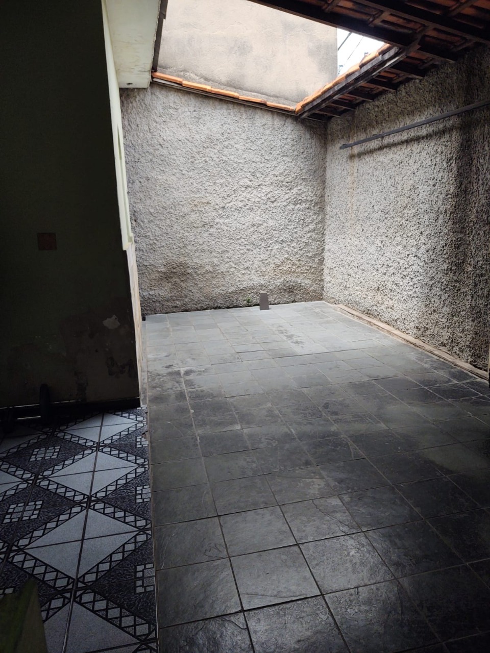 Casa à venda com 3 quartos, 200m² - Foto 4