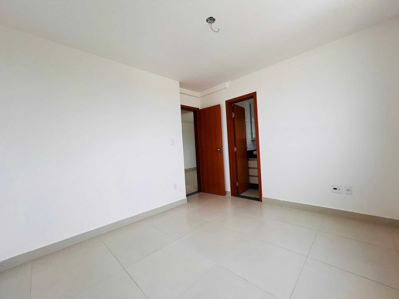 Apartamento à venda com 2 quartos, 65m² - Foto 17