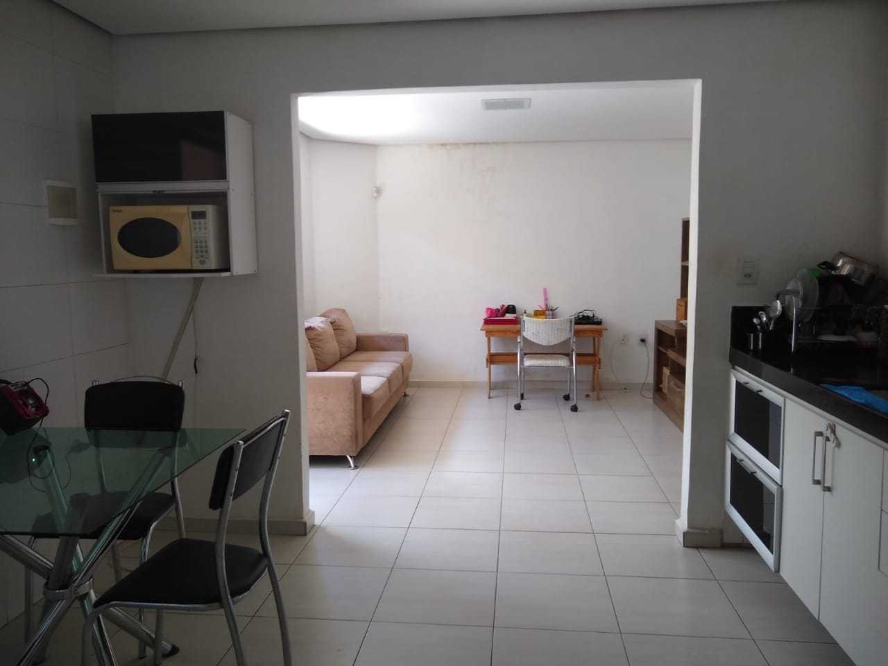 Casa à venda com 2 quartos, 120m² - Foto 6