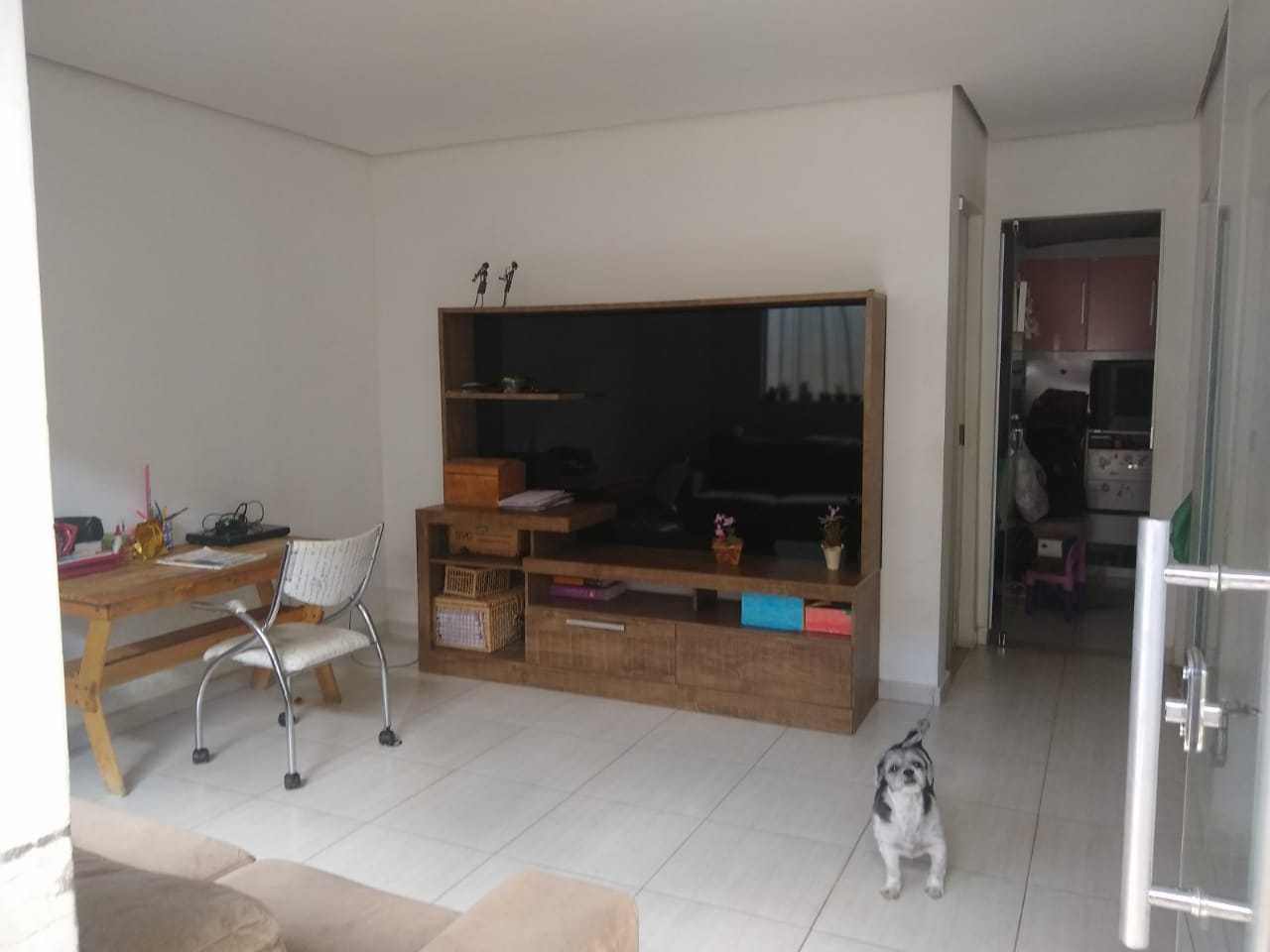 Casa à venda com 2 quartos, 120m² - Foto 4