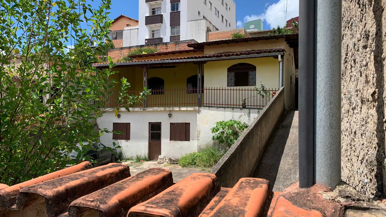 Casa à venda com 4 quartos, 360m² - Foto 13