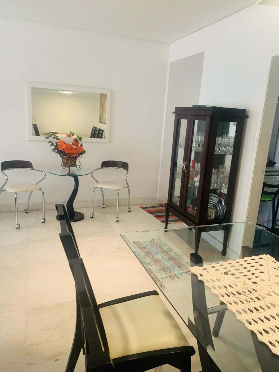 Apartamento à venda com 3 quartos, 98m² - Foto 4