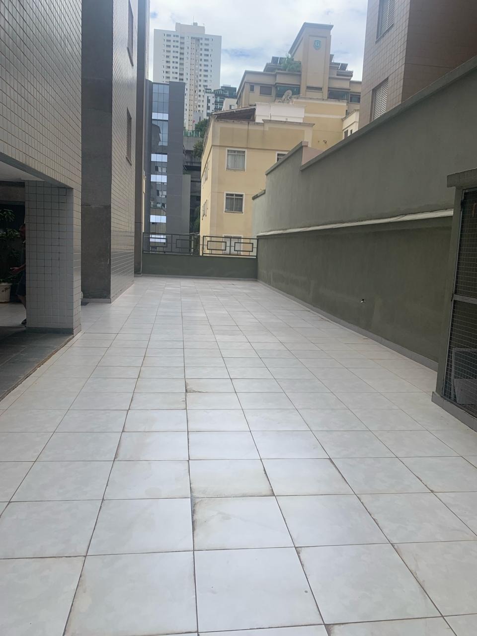 Apartamento à venda com 3 quartos, 98m² - Foto 21