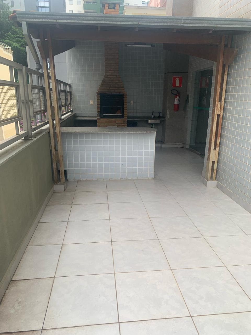 Apartamento à venda com 3 quartos, 98m² - Foto 22