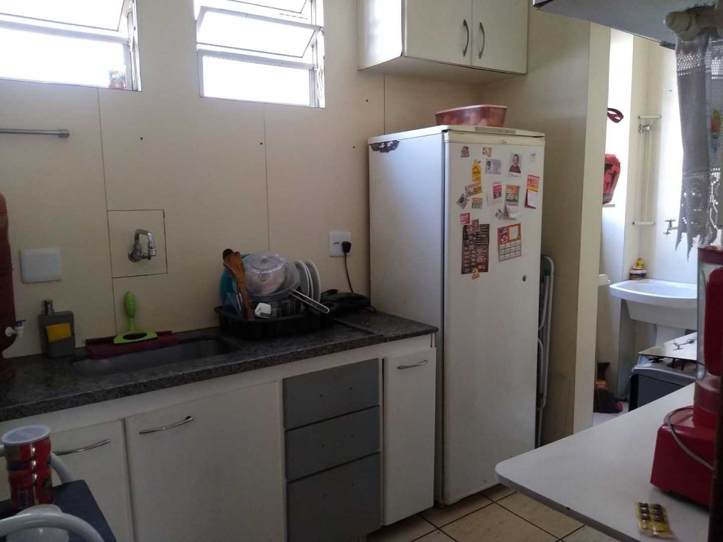 Apartamento à venda com 2 quartos, 50m² - Foto 2