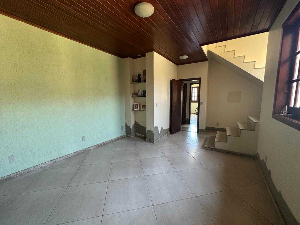 Casa à venda com 4 quartos, 179m² - Foto 16