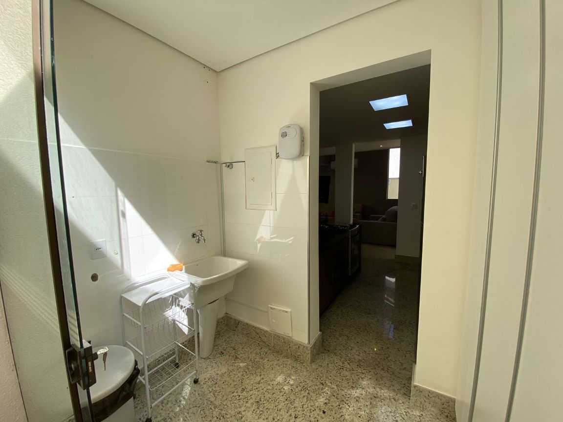 Casa de Condomínio à venda com 4 quartos, 240m² - Foto 23