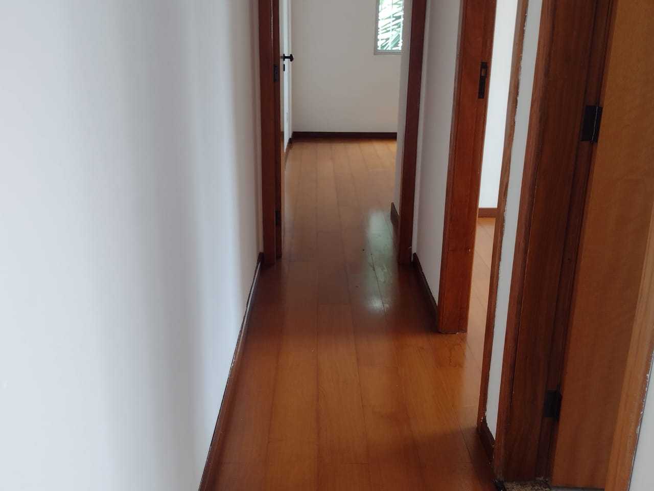 Apartamento à venda com 2 quartos, 72m² - Foto 3