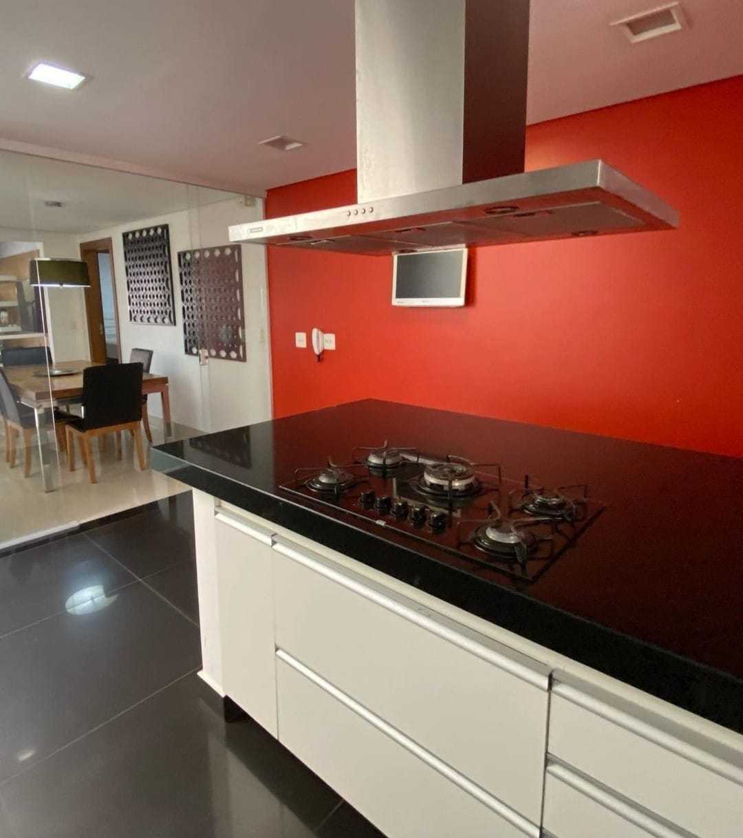 Casa à venda com 3 quartos, 250m² - Foto 4