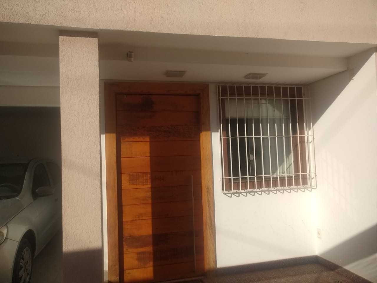 Casa à venda com 3 quartos, 250m² - Foto 8