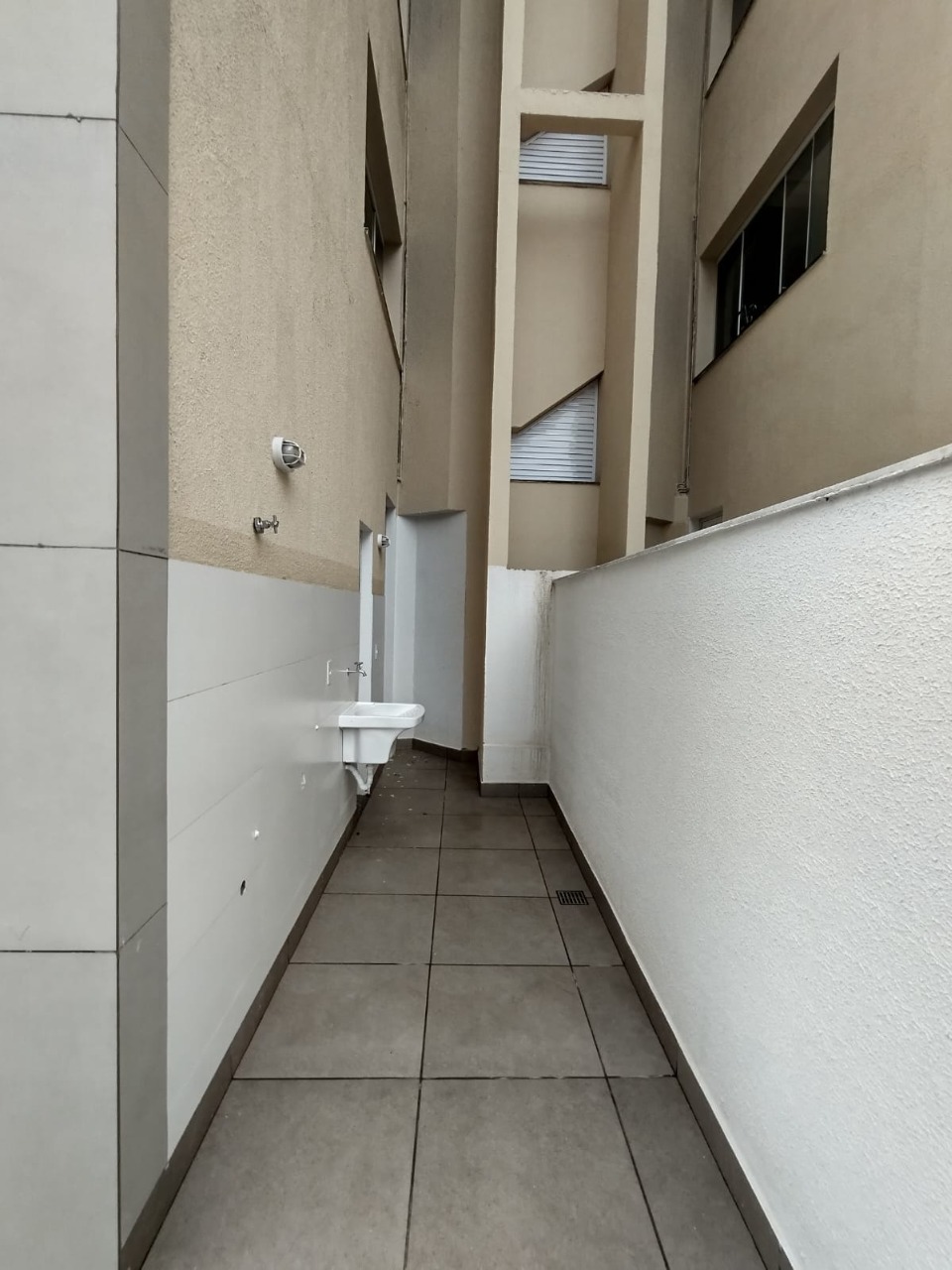 Apartamento para alugar com 3 quartos, 100m² - Foto 5