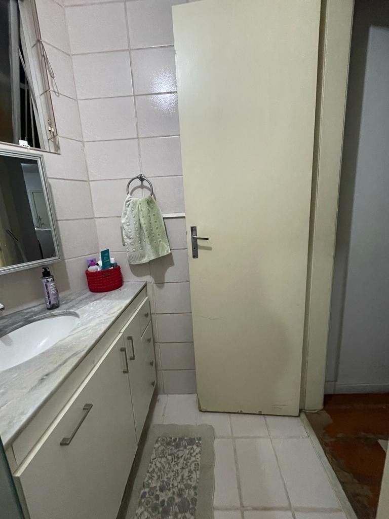 Apartamento à venda com 2 quartos, 56m² - Foto 19