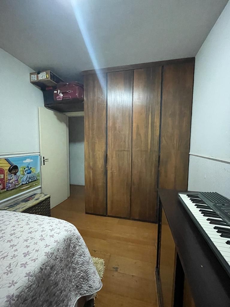 Apartamento à venda com 2 quartos, 56m² - Foto 11