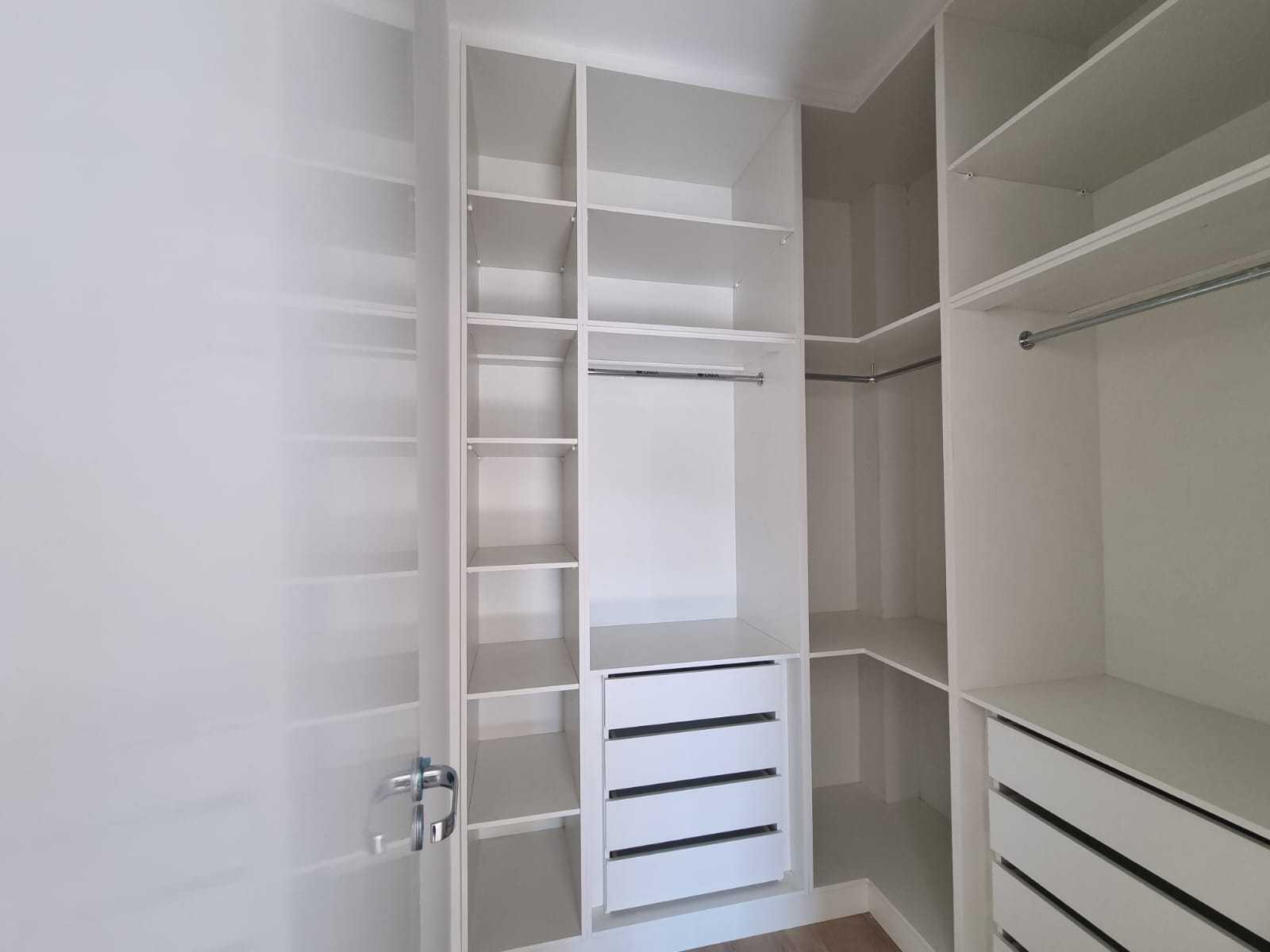 Apartamento para alugar com 4 quartos, 145m² - Foto 16