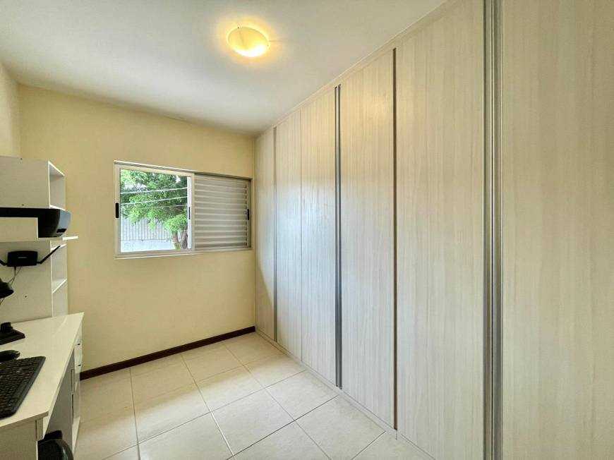 Casa à venda com 3 quartos, 130m² - Foto 11