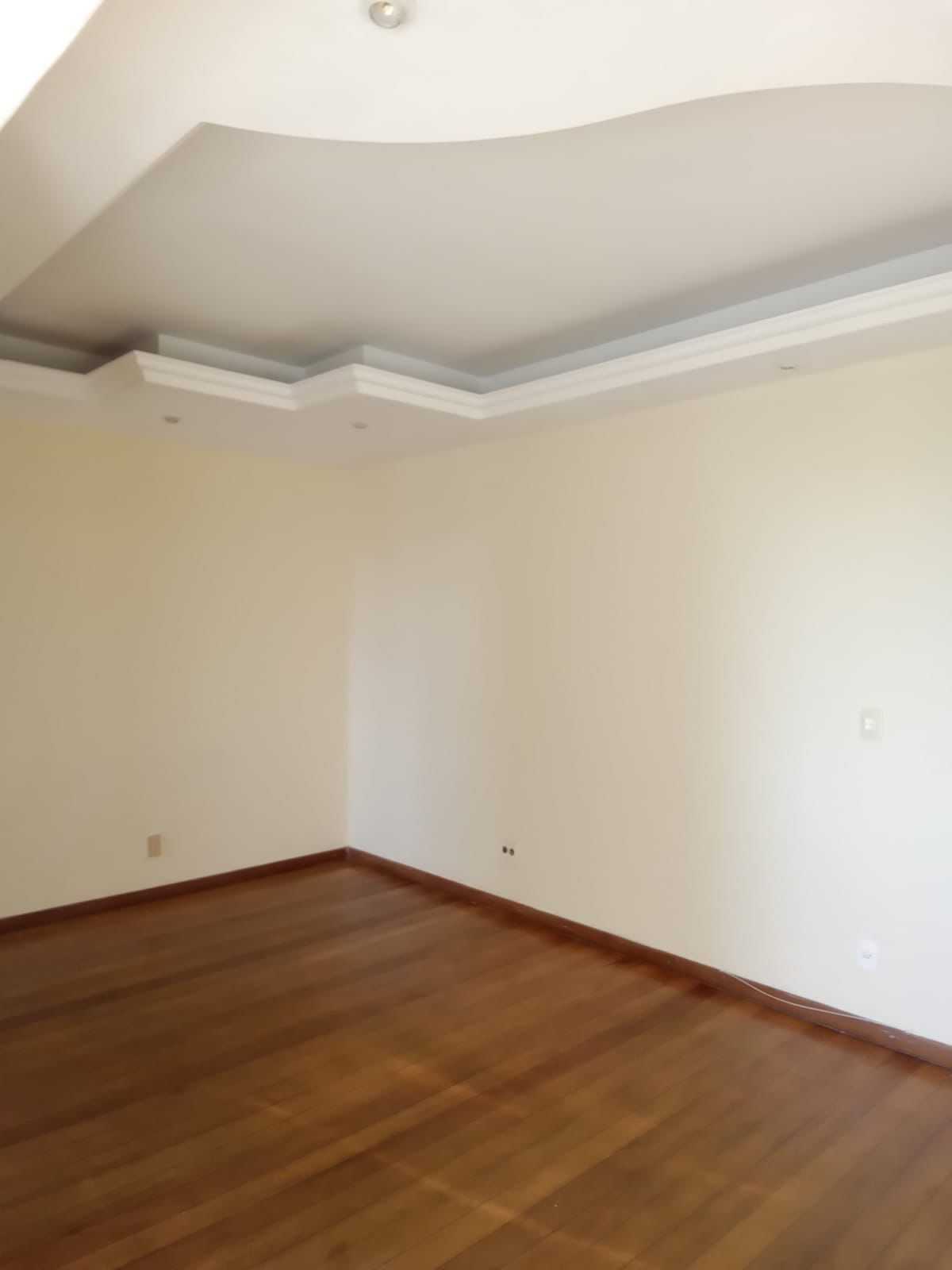 Apartamento à venda com 2 quartos, 75m² - Foto 3