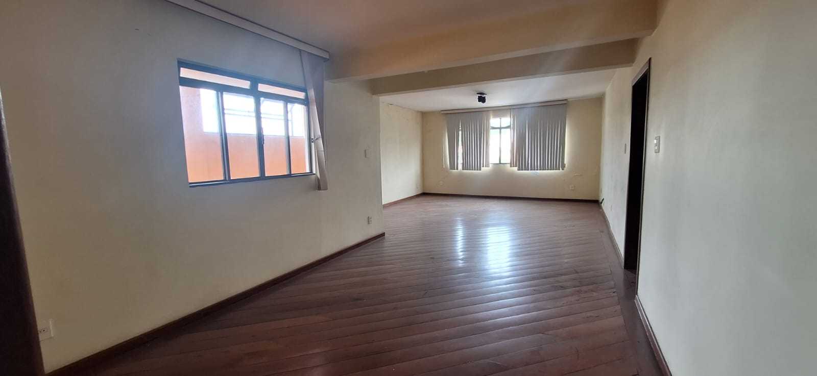 Prédio Inteiro à venda com 3 quartos, 100m² - Foto 1