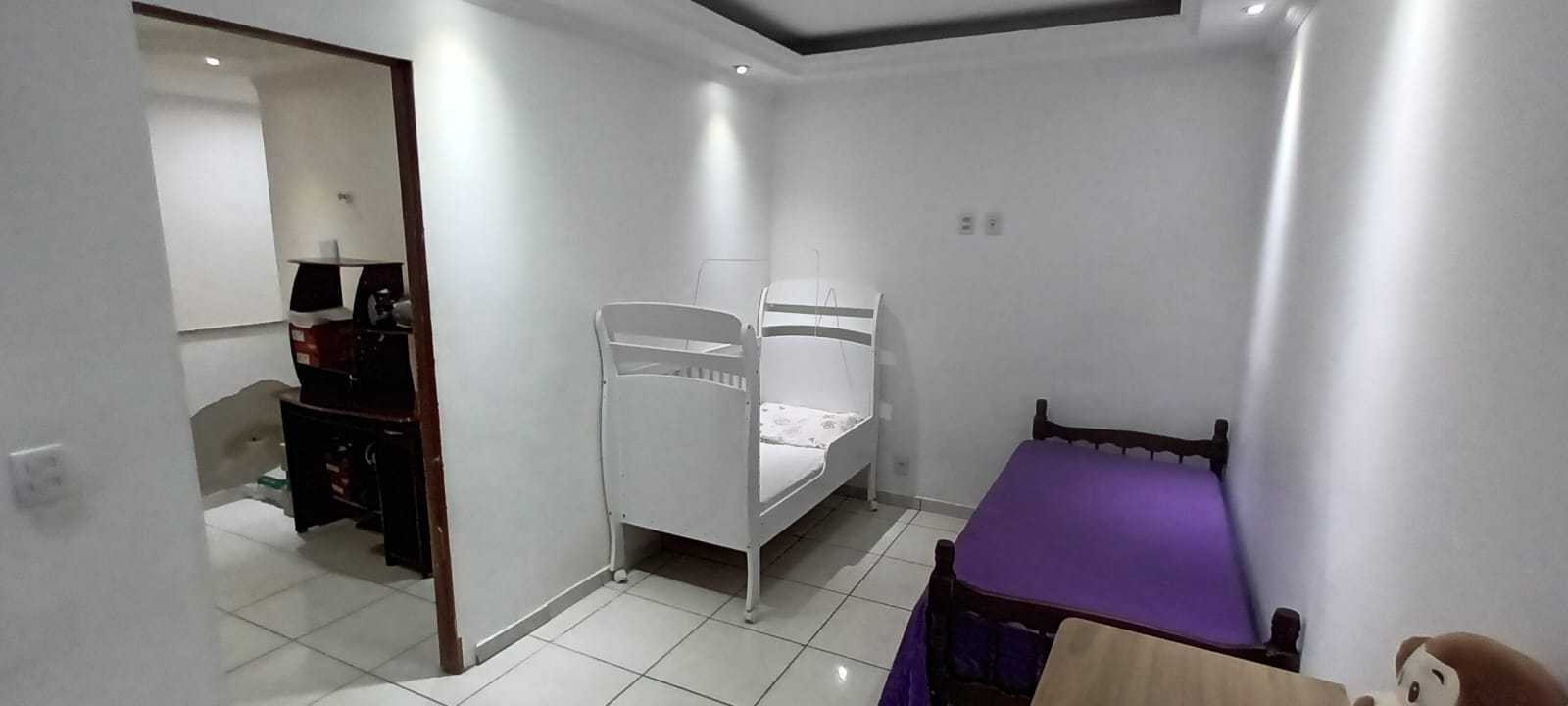 Casa à venda com 3 quartos, 201m² - Foto 8