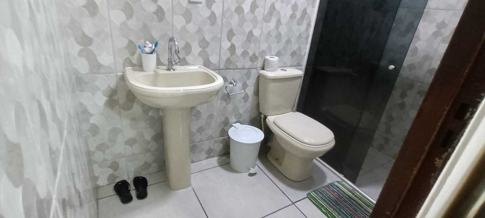 Casa à venda com 3 quartos, 201m² - Foto 14