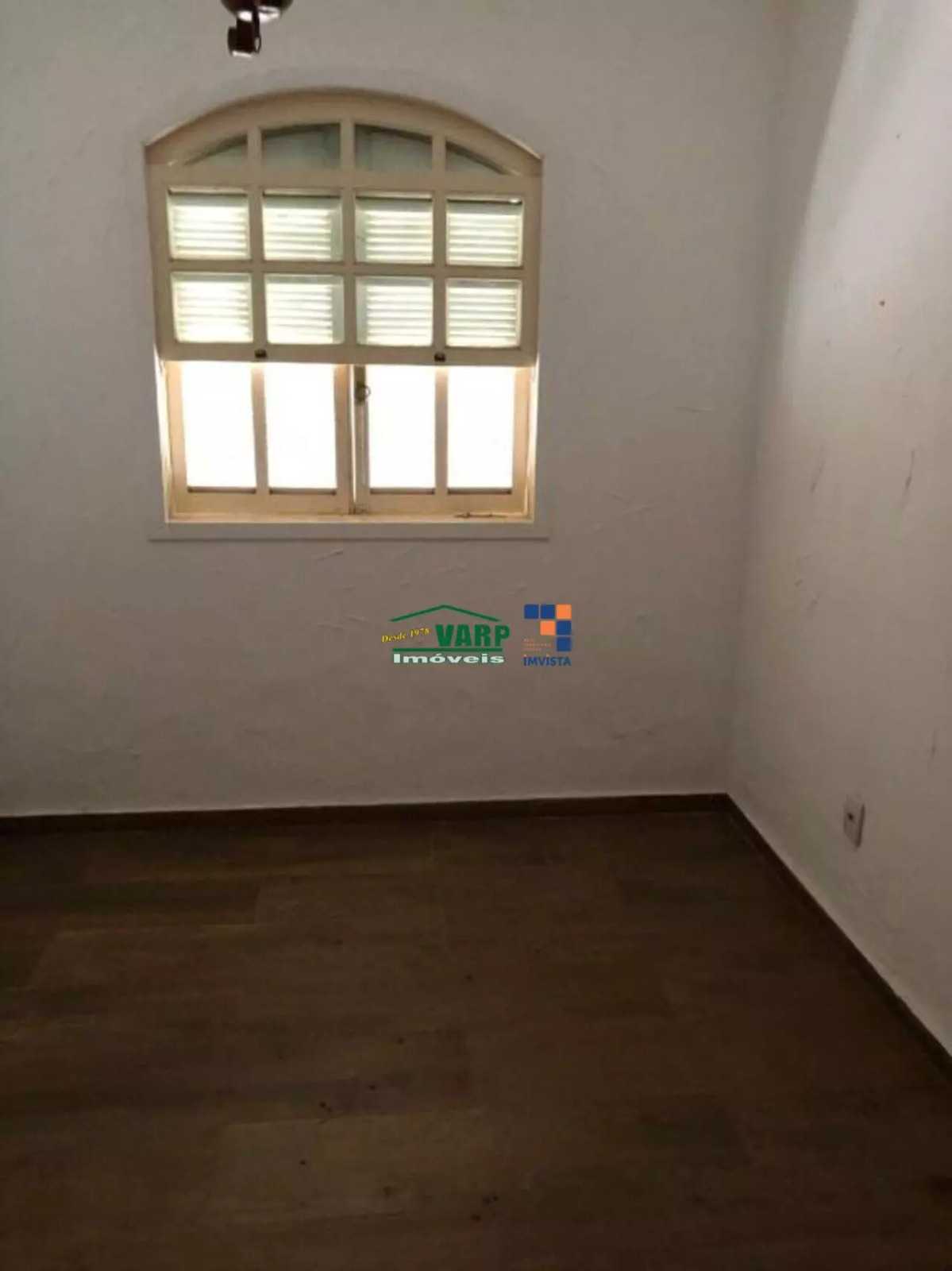 Casa à venda com 3 quartos, 120m² - Foto 23