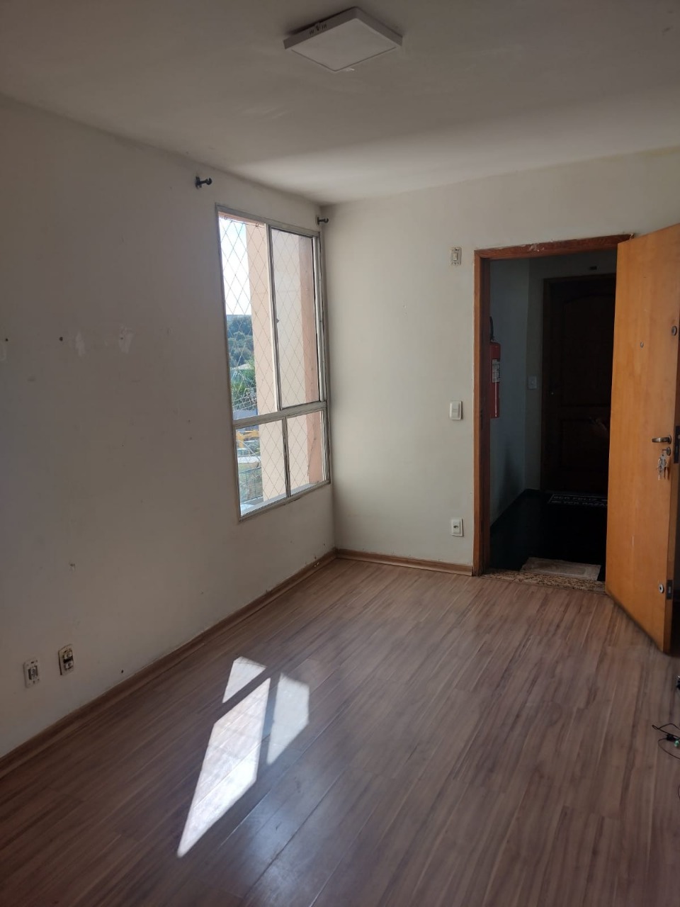 Apartamento à venda com 2 quartos, 44m² - Foto 2