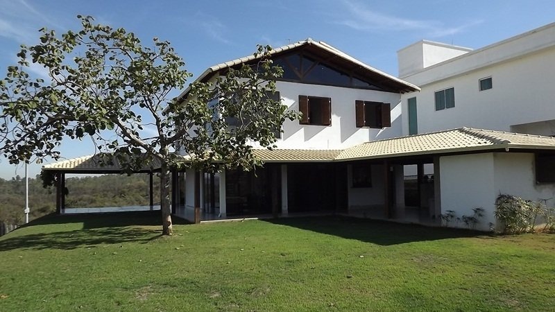 Casa à venda com 3 quartos, 280m² - Foto 3