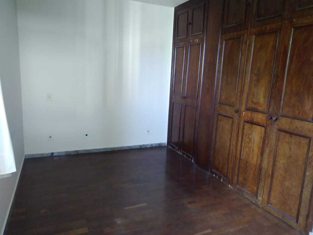 Apartamento à venda com 3 quartos - Foto 8