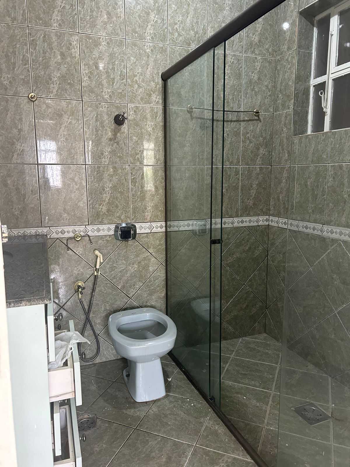 Casa à venda com 5 quartos, 220m² - Foto 16