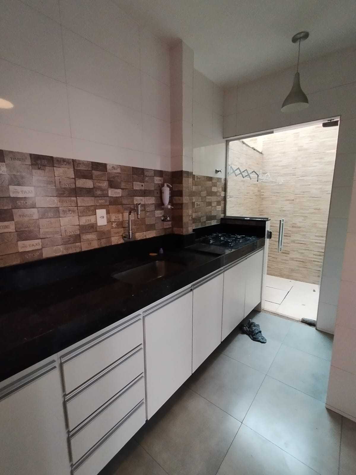 Apartamento à venda com 2 quartos, 60m² - Foto 4