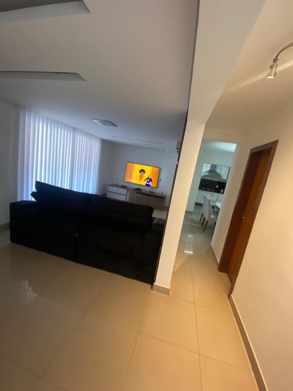 Casa à venda com 3 quartos, 220m² - Foto 5