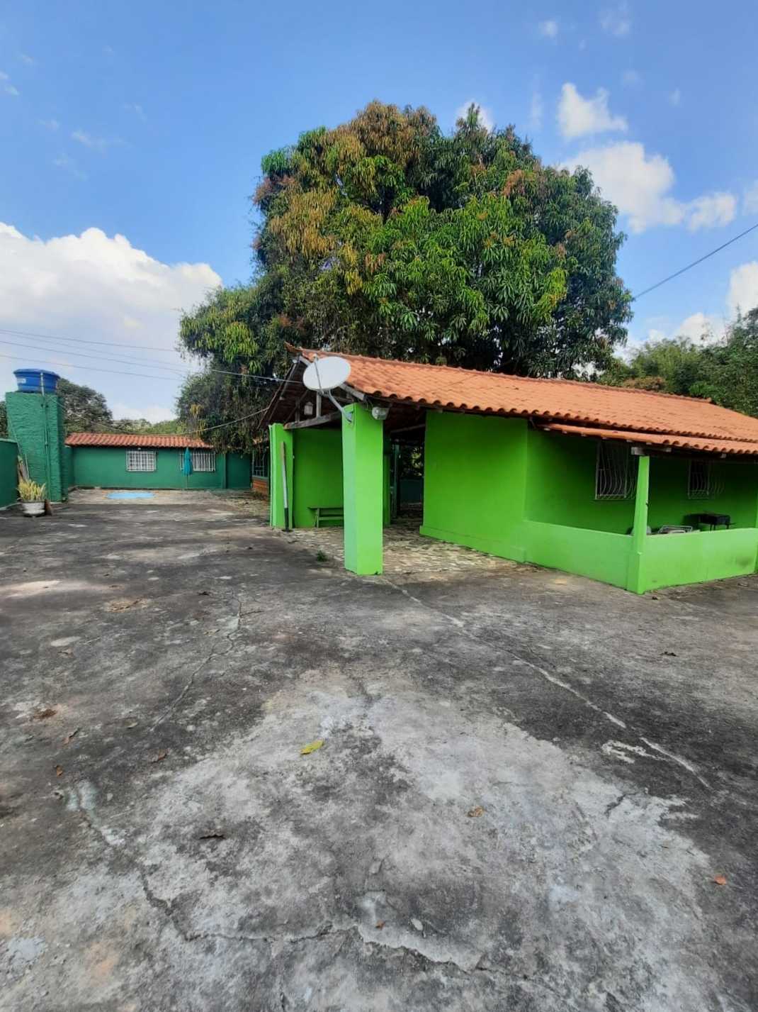 Chácara à venda com 1 quarto, 3000m² - Foto 2