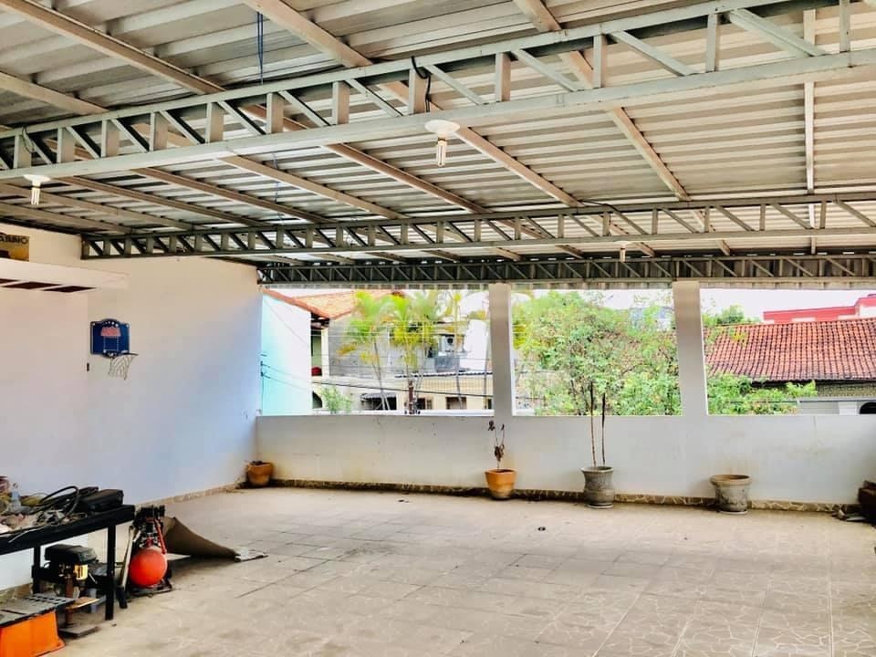 Casa à venda com 4 quartos, 240m² - Foto 6