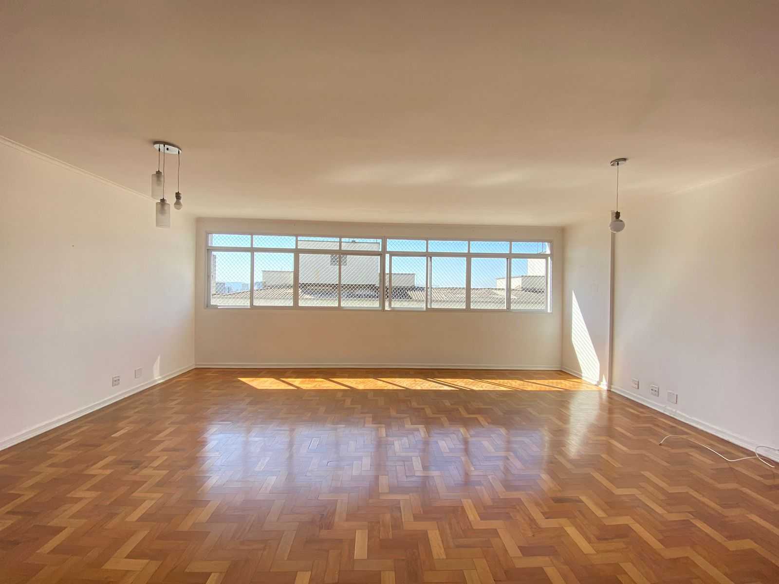 Apartamento para alugar com 4 quartos, 172m² - Foto 2