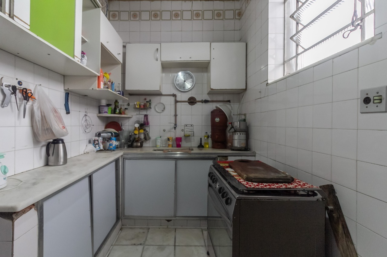 Casa à venda com 3 quartos, 360m² - Foto 14