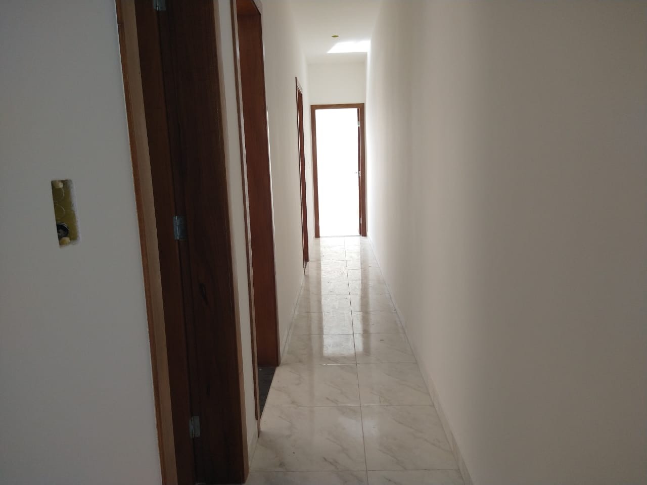 Casa à venda com 3 quartos, 90m² - Foto 19