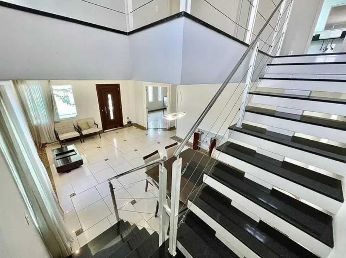 Casa de Condomínio à venda com 4 quartos, 312m² - Foto 9