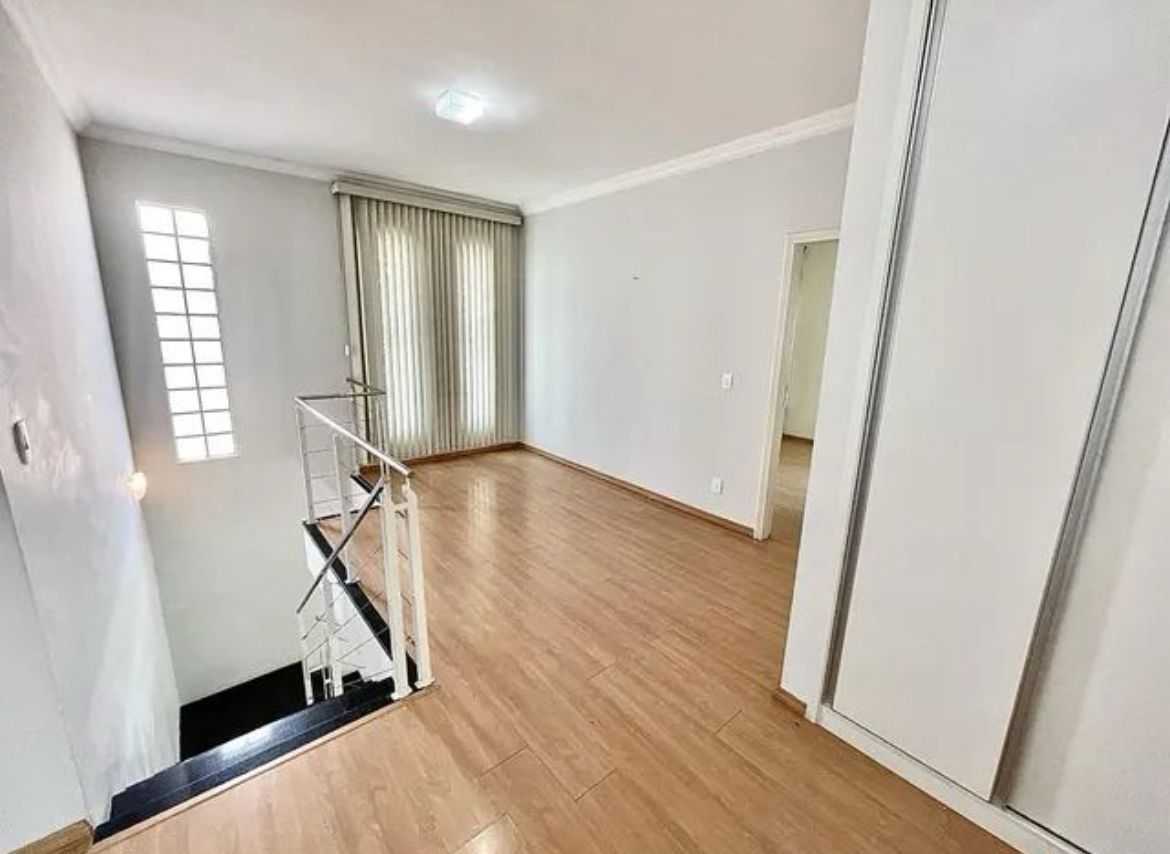 Casa de Condomínio à venda com 4 quartos, 312m² - Foto 11