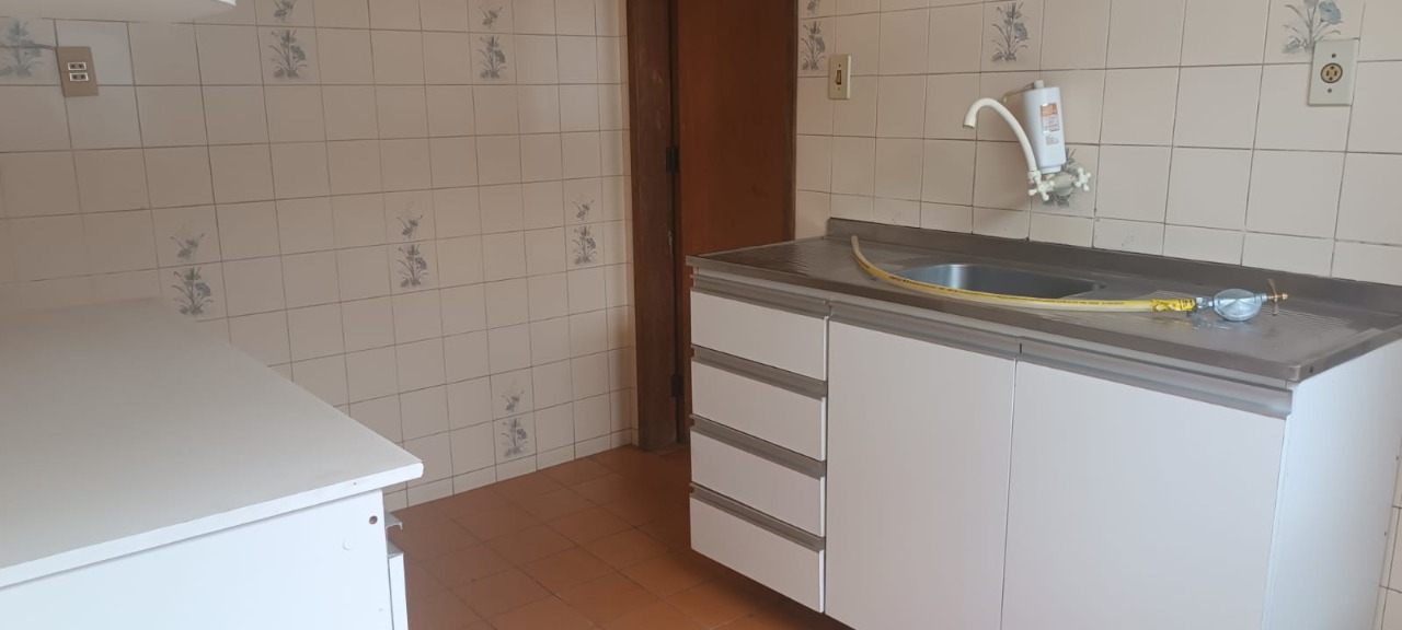 Casa à venda com 3 quartos, 220m² - Foto 15