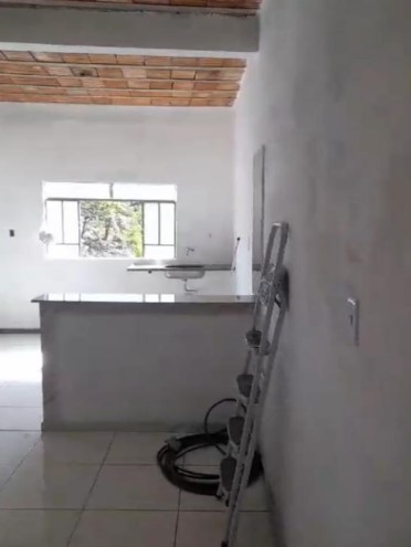 Casa à venda com 2 quartos, 220m² - Foto 11