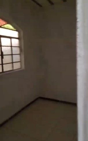 Casa à venda com 2 quartos, 220m² - Foto 7