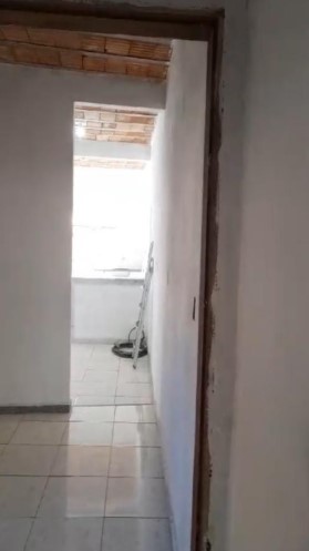 Casa à venda com 2 quartos, 220m² - Foto 10