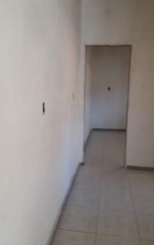 Casa à venda com 2 quartos, 220m² - Foto 8